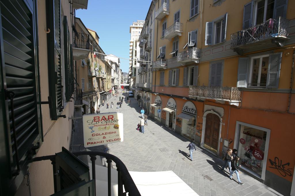 Apartamento La Giara del Centro La Spezia Exterior foto